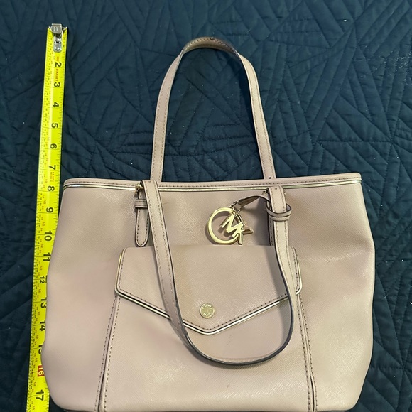 Michael Kors Tote - Picture 7 of 7
